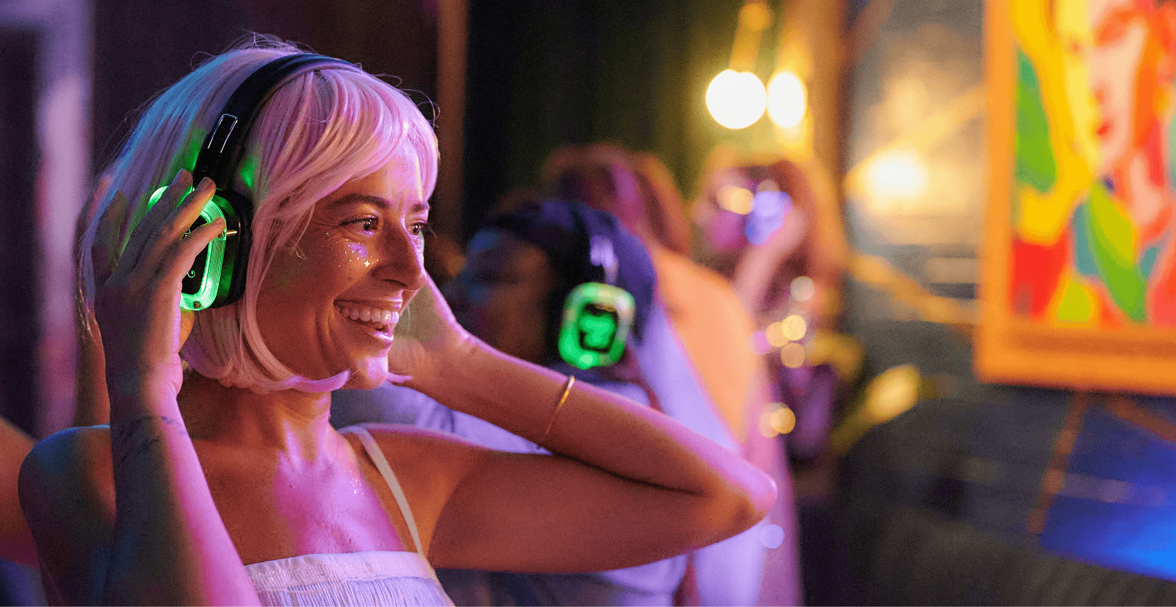 Готові до події, яка справді вразить? Напишіть нам — і ми все організуємо